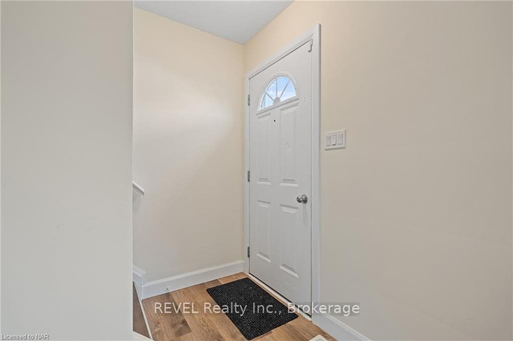 71 HAGEY Avenue Unit 2 photo 6