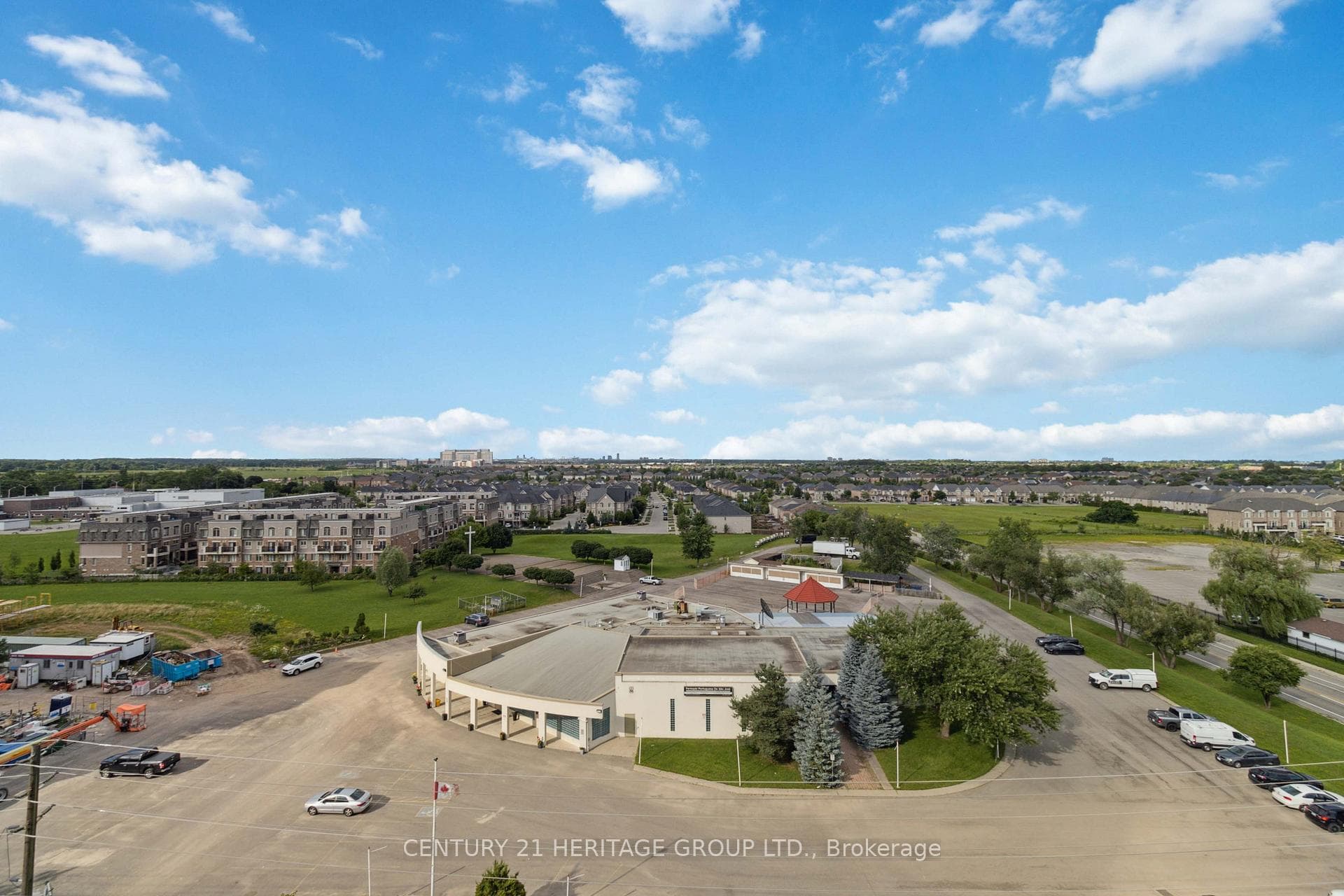 2450 Old Bronte Road Unit 812 photo 15