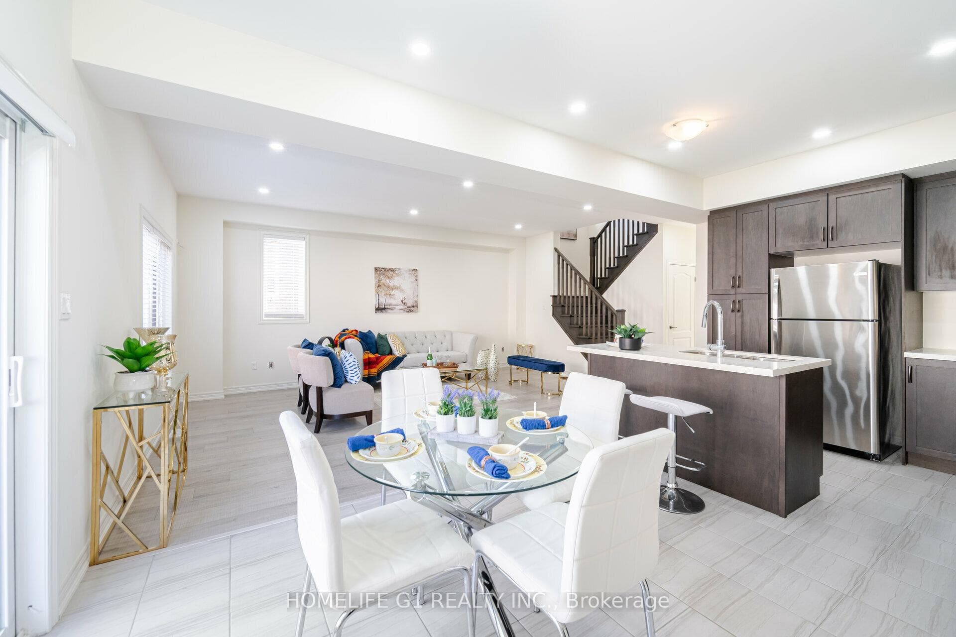 120 Vineberg Drive Unit 24 photo 12