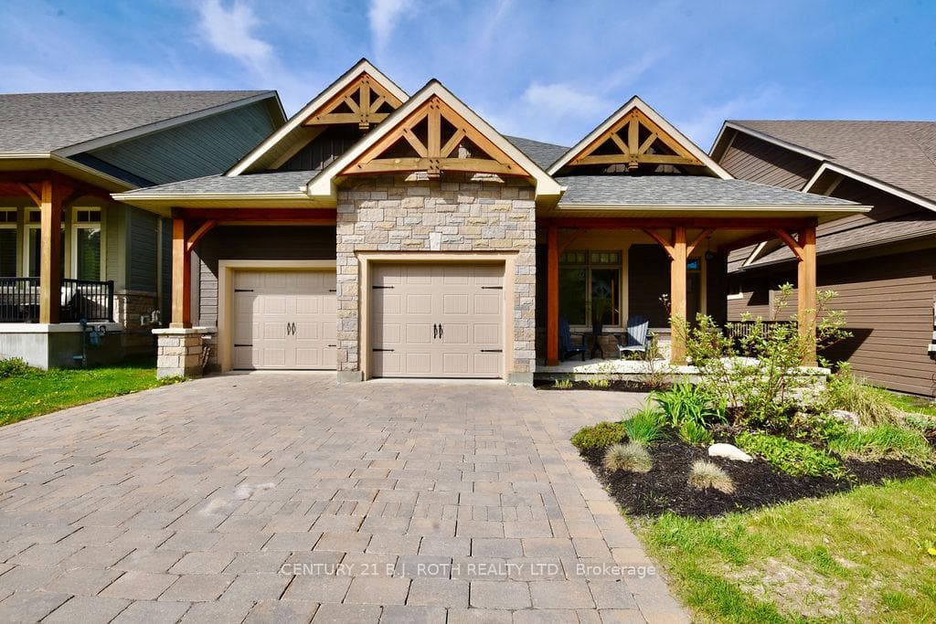 32 Landscape Drive photo 1