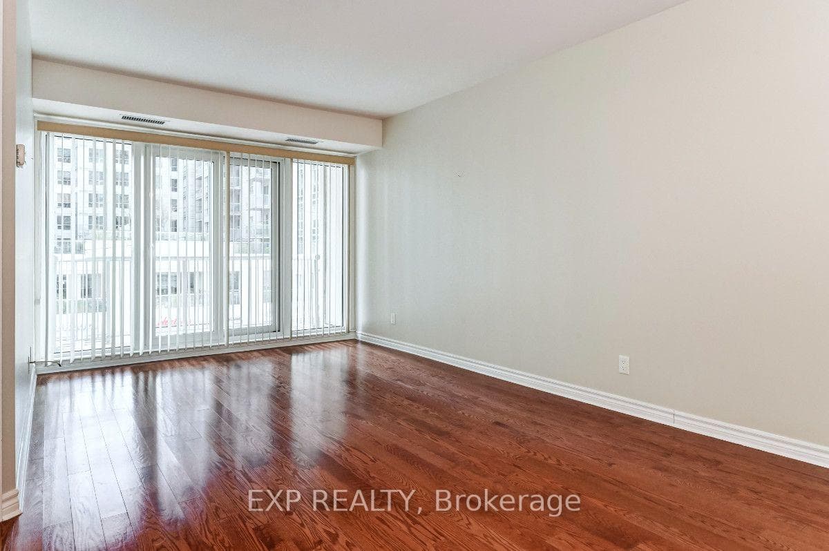 234 Rideau Street Unit 304 photo 27