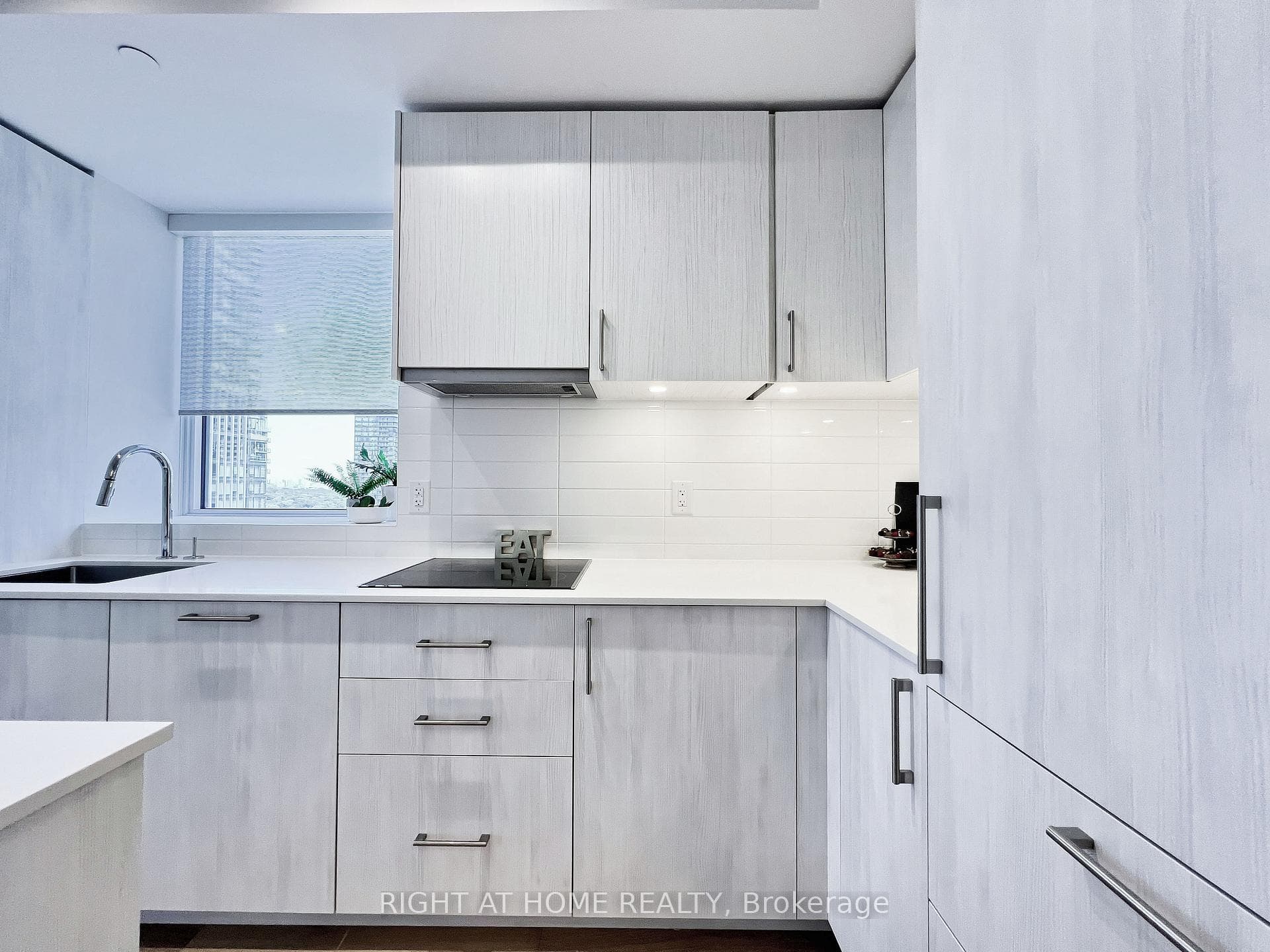 88 Cumberland Street Unit 2306 photo 6