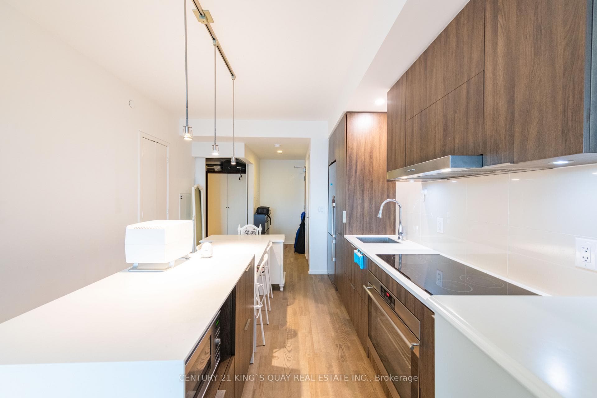 1 Bloor Street Unit 1708 photo 8