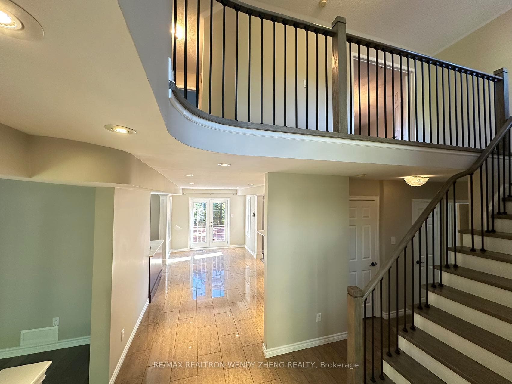 19 William Davidson Street photo 12
