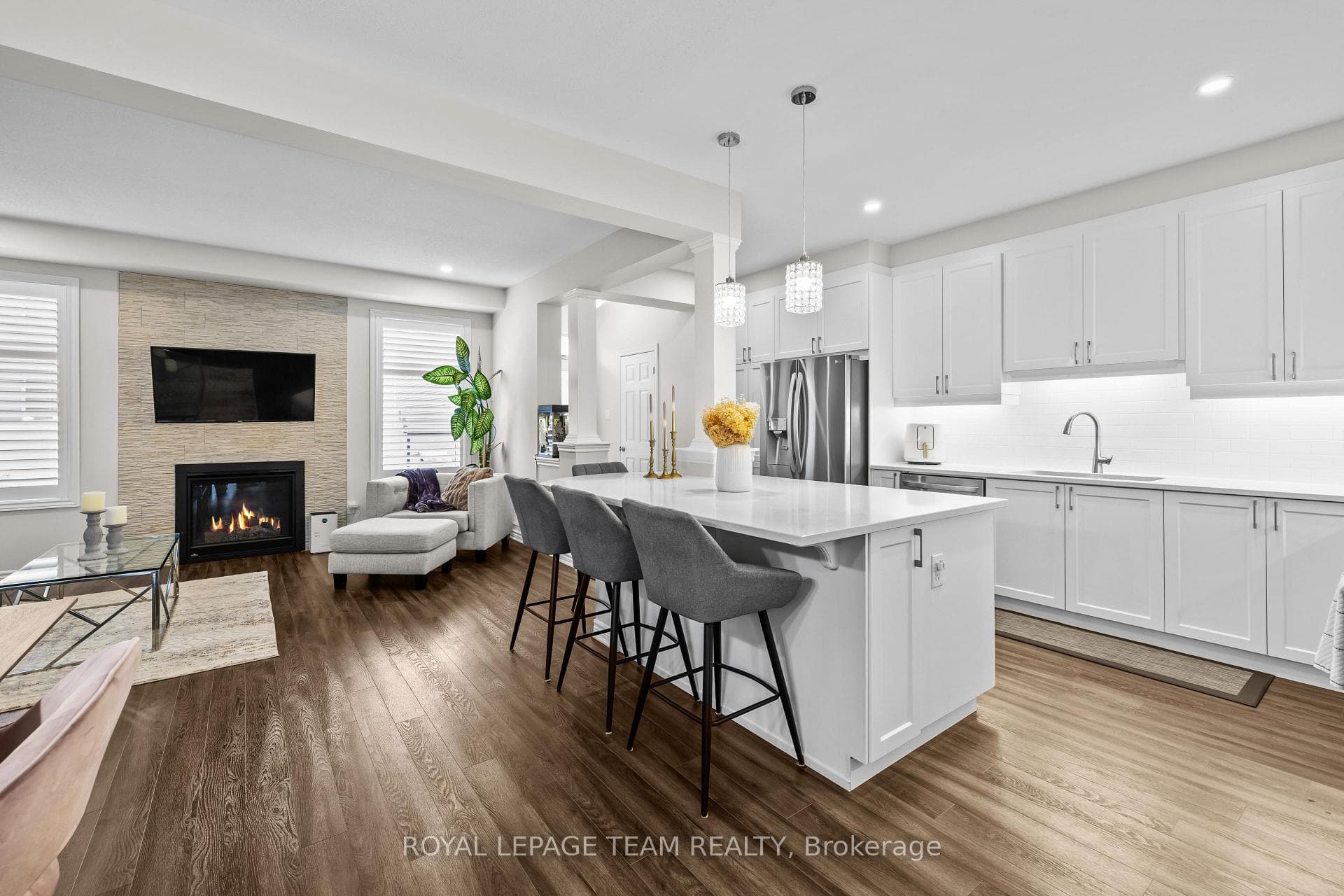 1135 Apolune Street photo 13