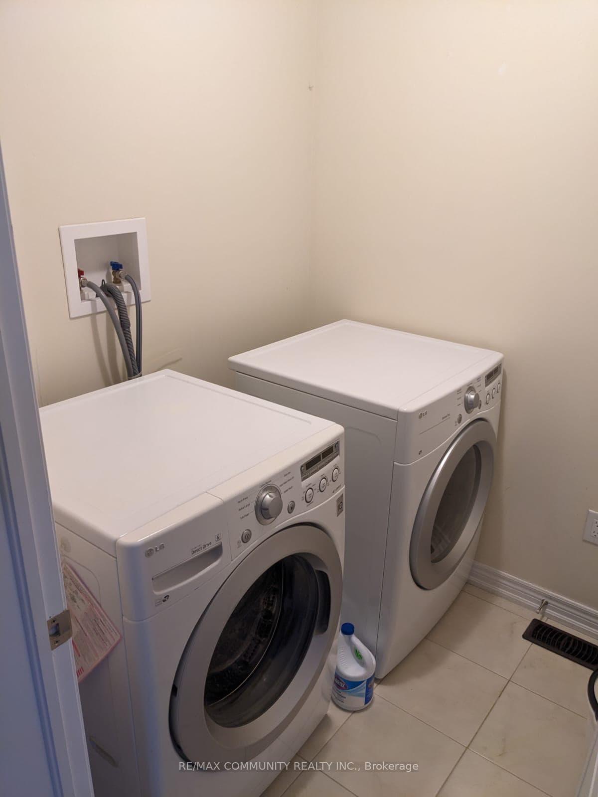 19 Wellman Crescent photo 17