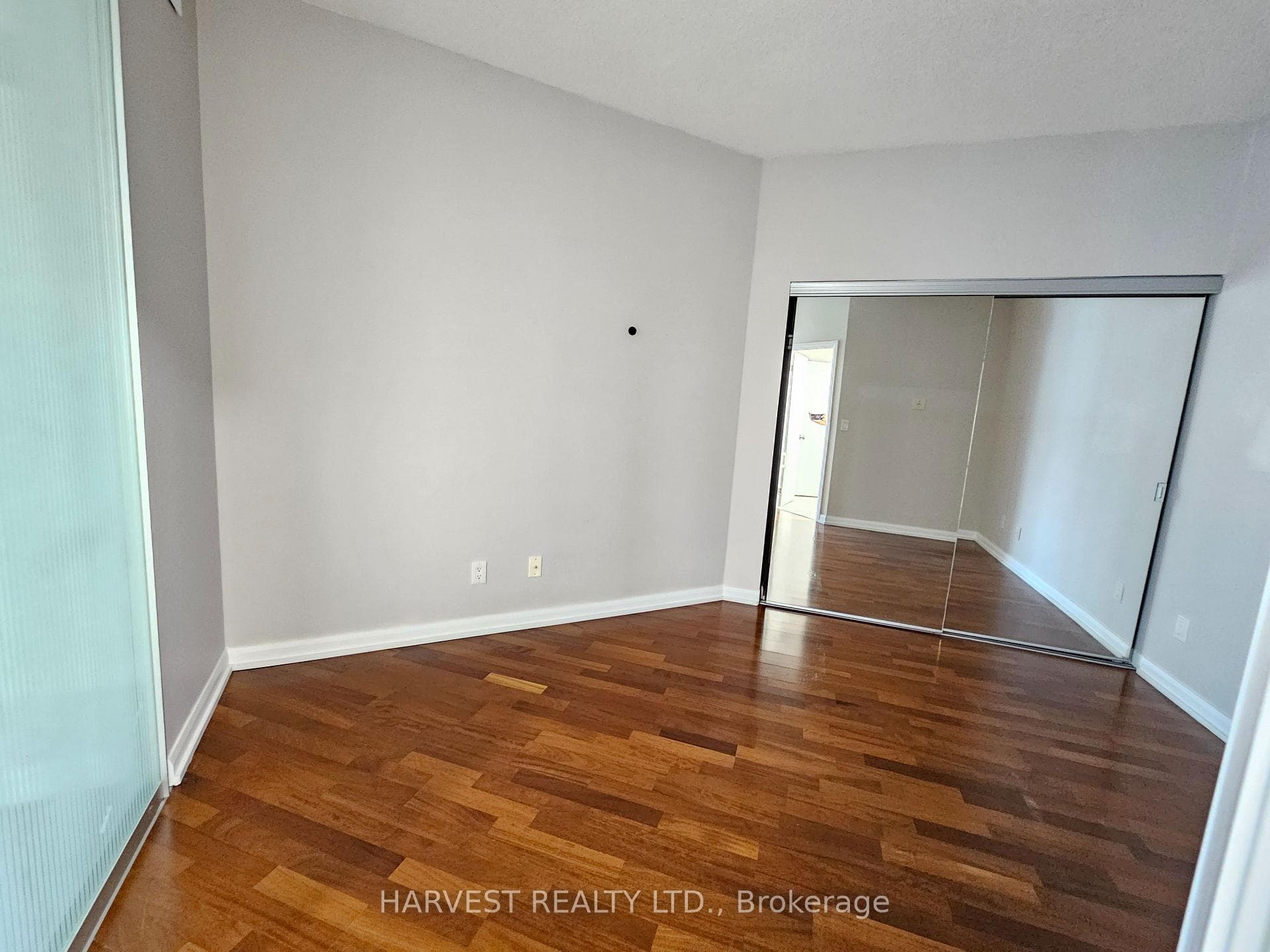 111 Elizabeth Street Unit 1236 photo 12