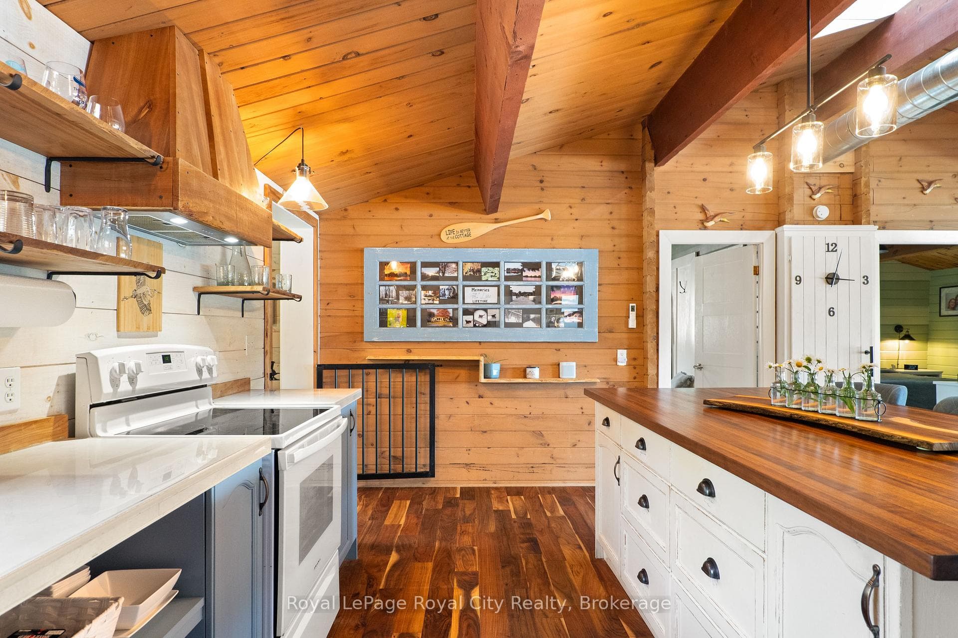 285 Mank Road photo 15