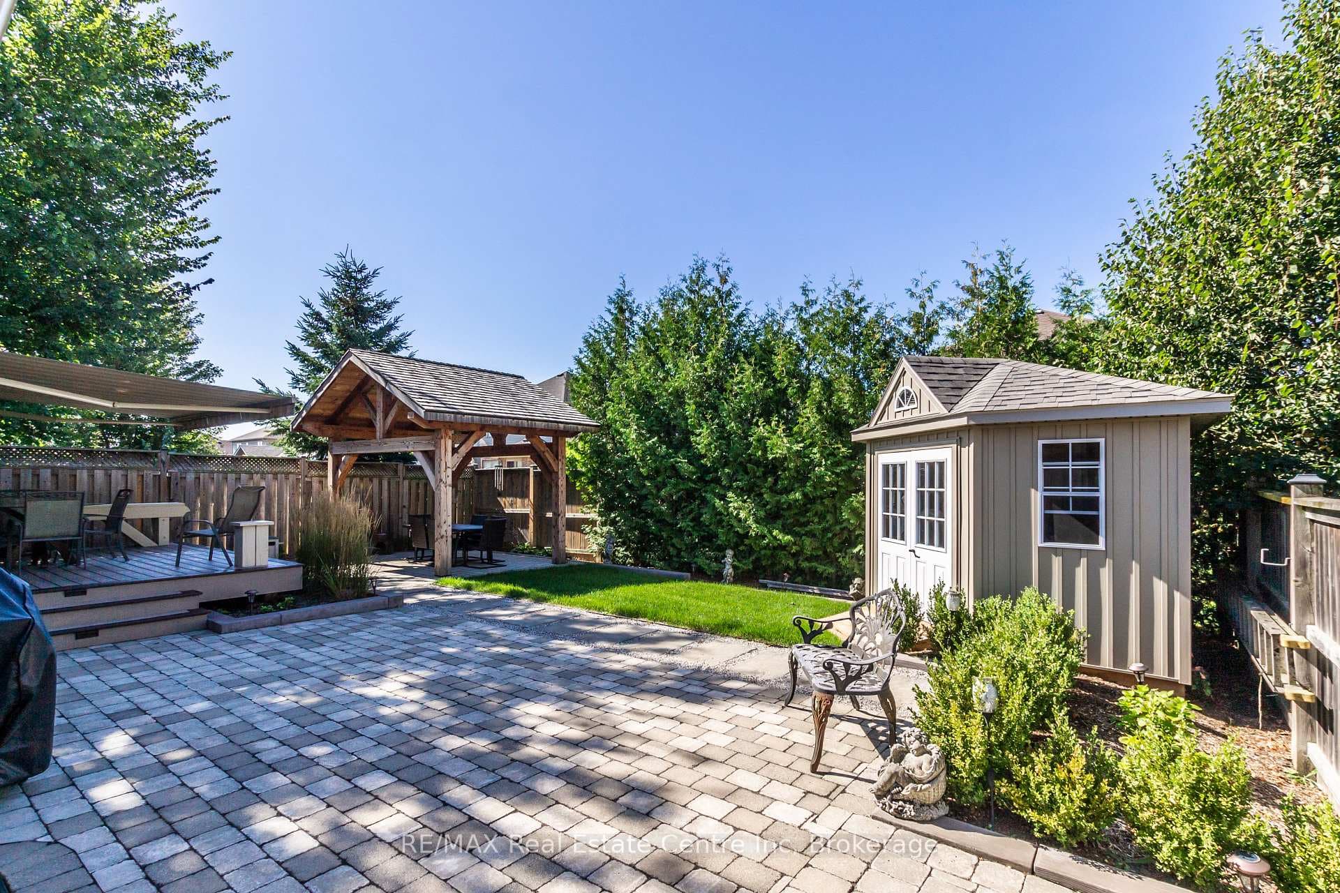 70 Mcgowan Street photo 32