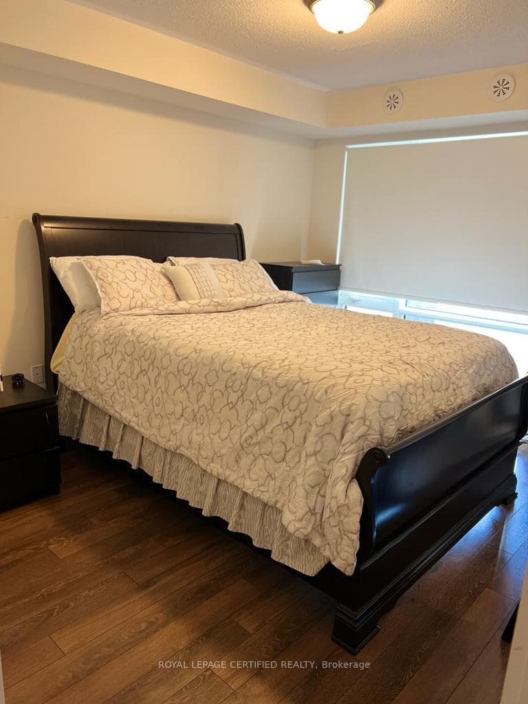 100 Dufay Road Unit 86 photo 16