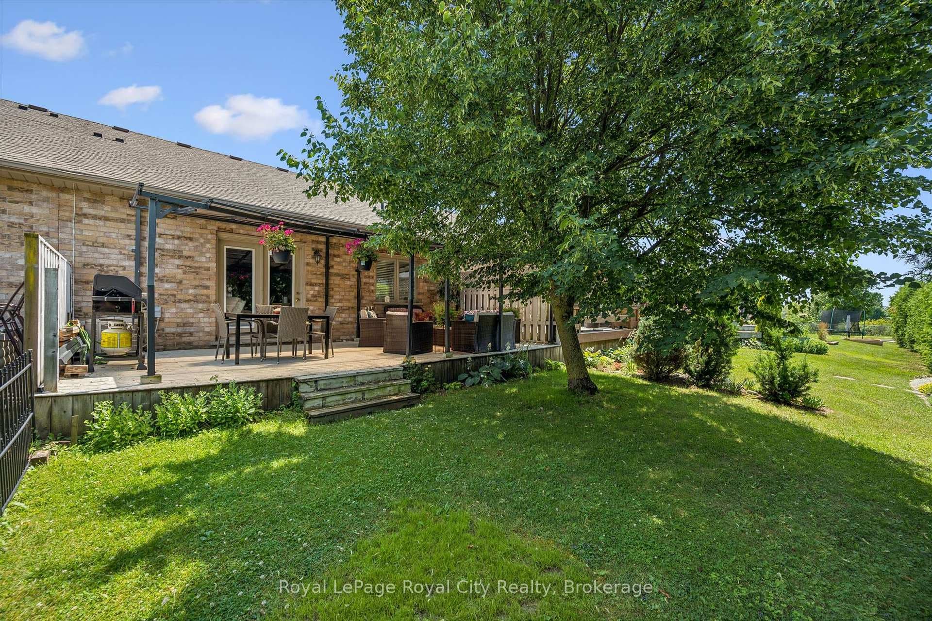 291 Bamford Drive photo 33