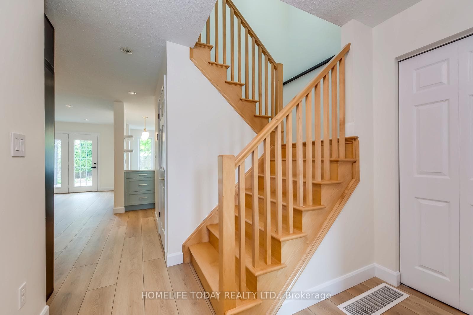 64 Templewood Drive photo 15