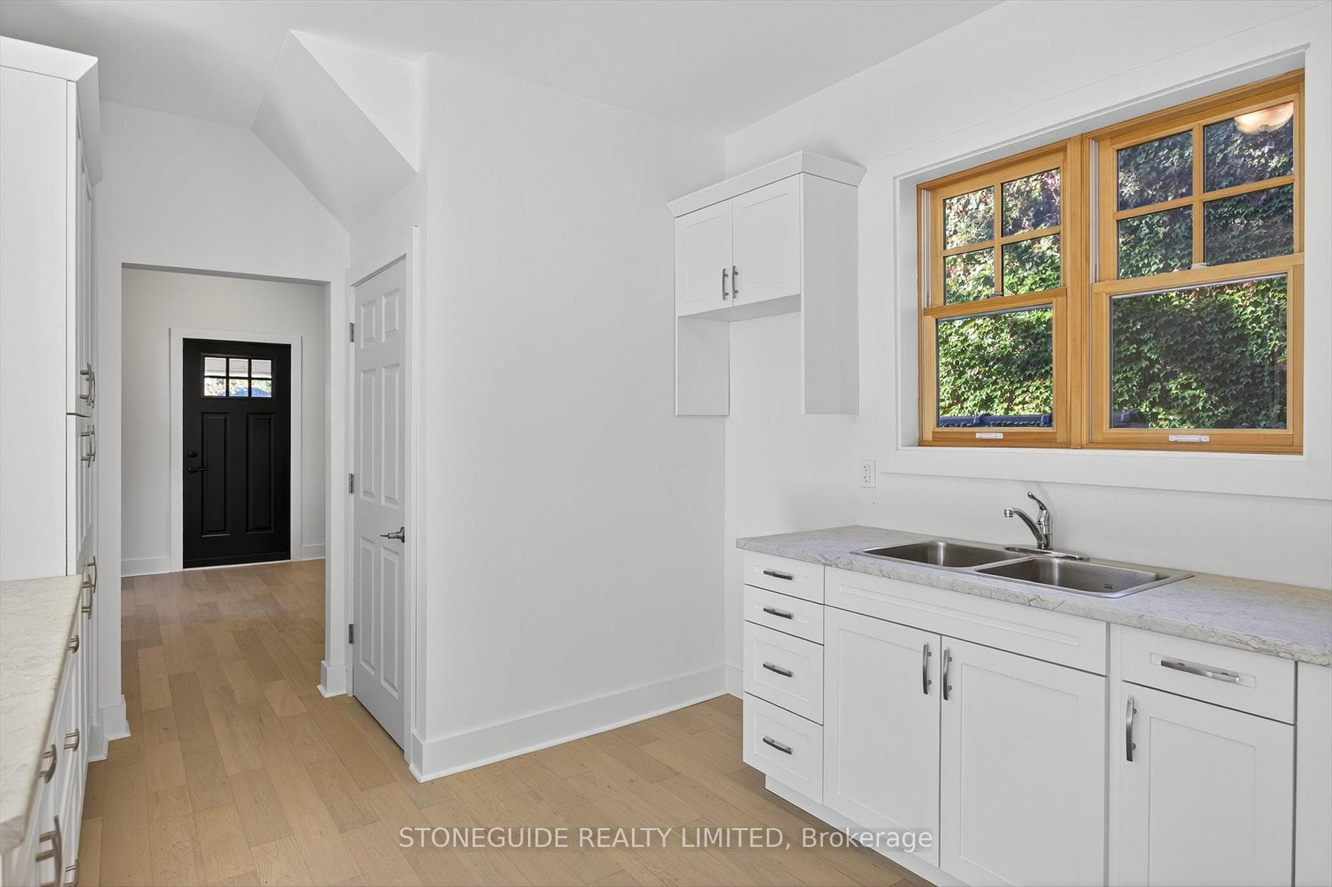 550 Bolivar Street photo 16