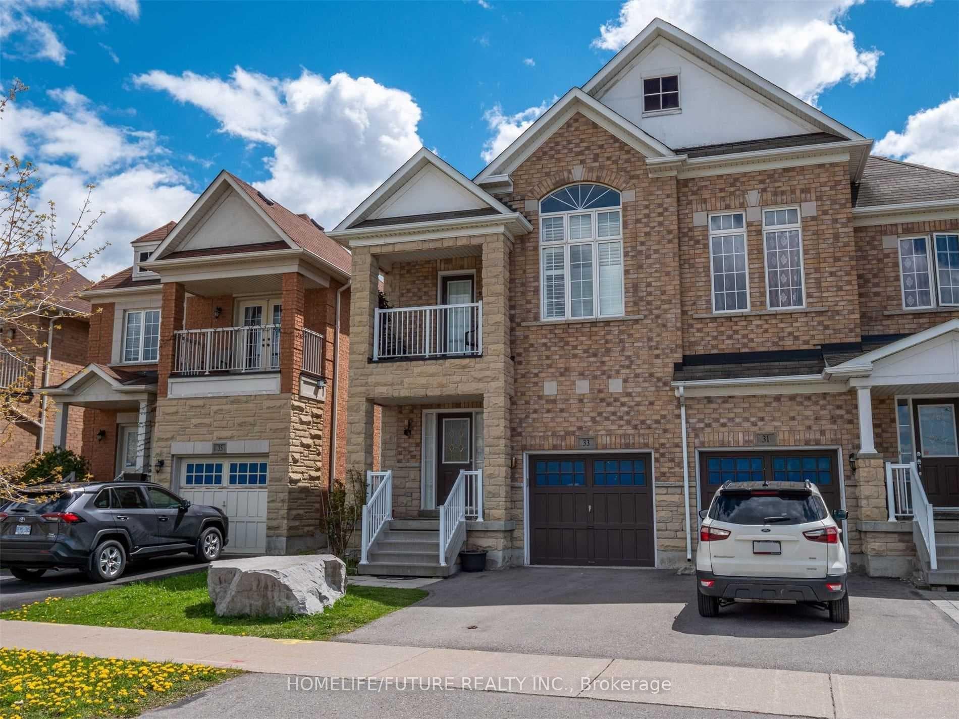 33 Retreat Boulevard photo 1