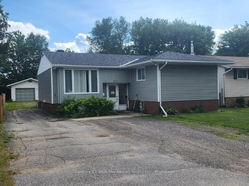 677 Tackaberry Drive photo 16