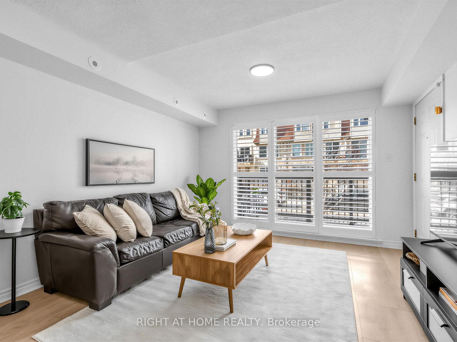 65 George Appleton Way Unit 2085 photo 3