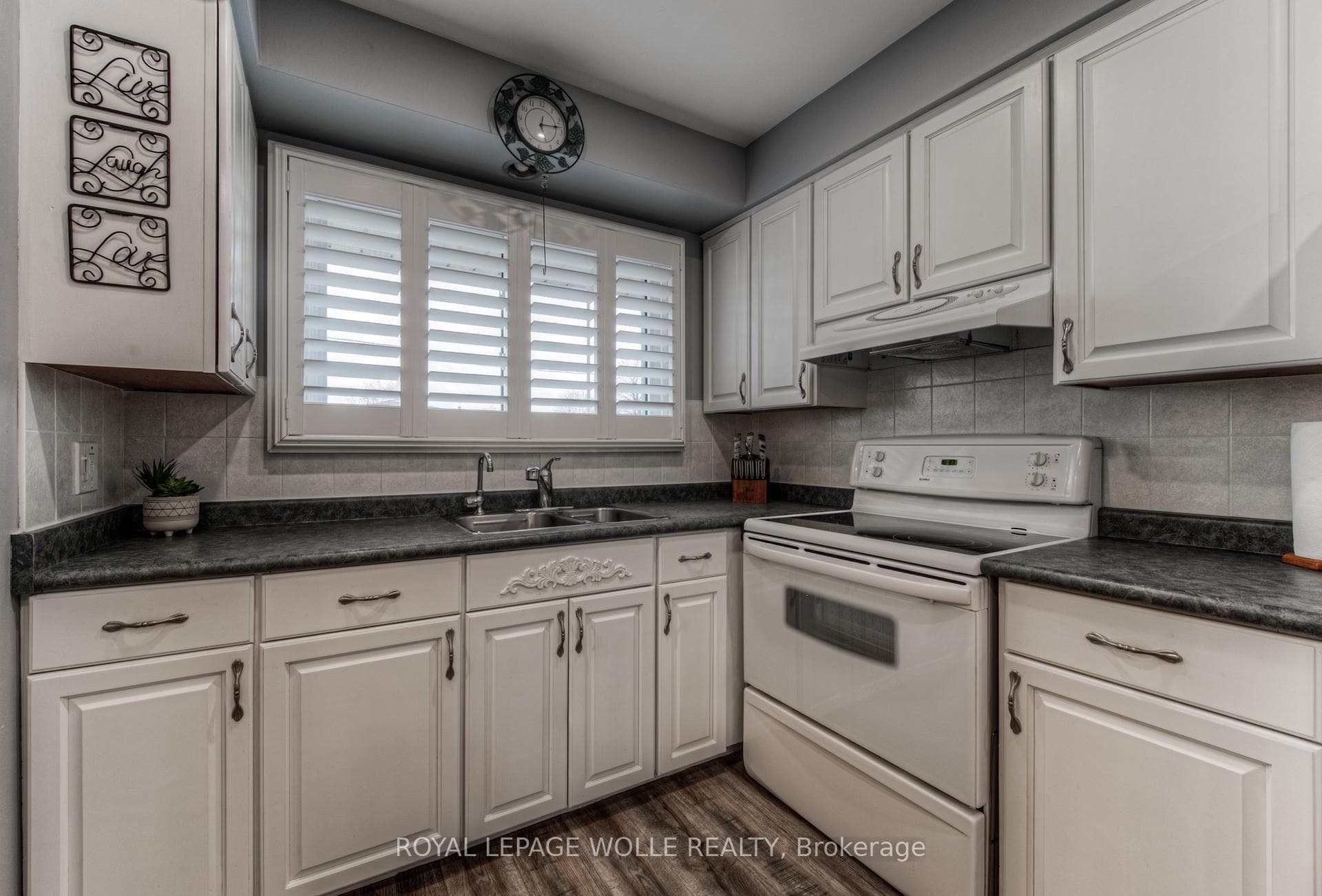 1309 Mary Avenue photo 13
