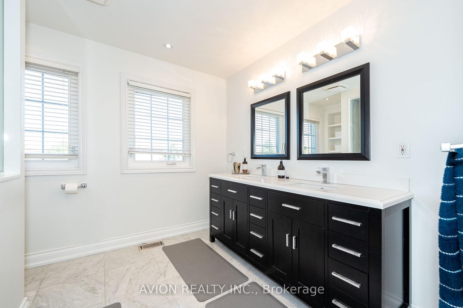 67 Stonebriar Drive photo 23