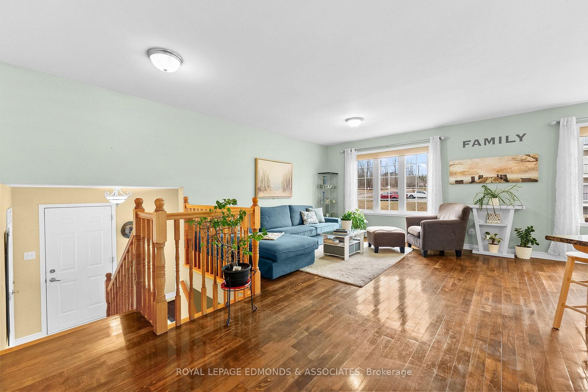495 Angus Campbell Drive photo 9