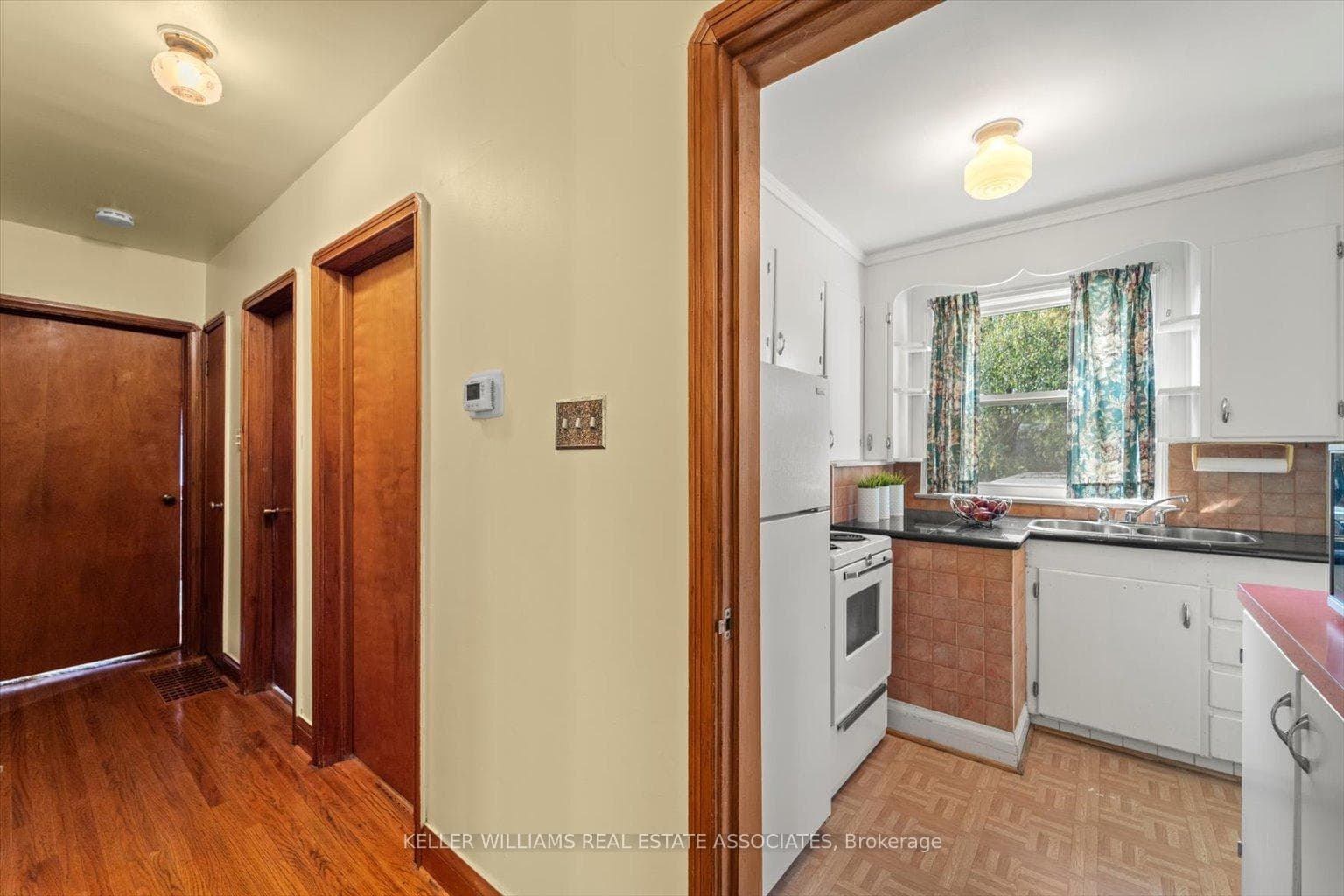 1482 Blanefield Road photo 11