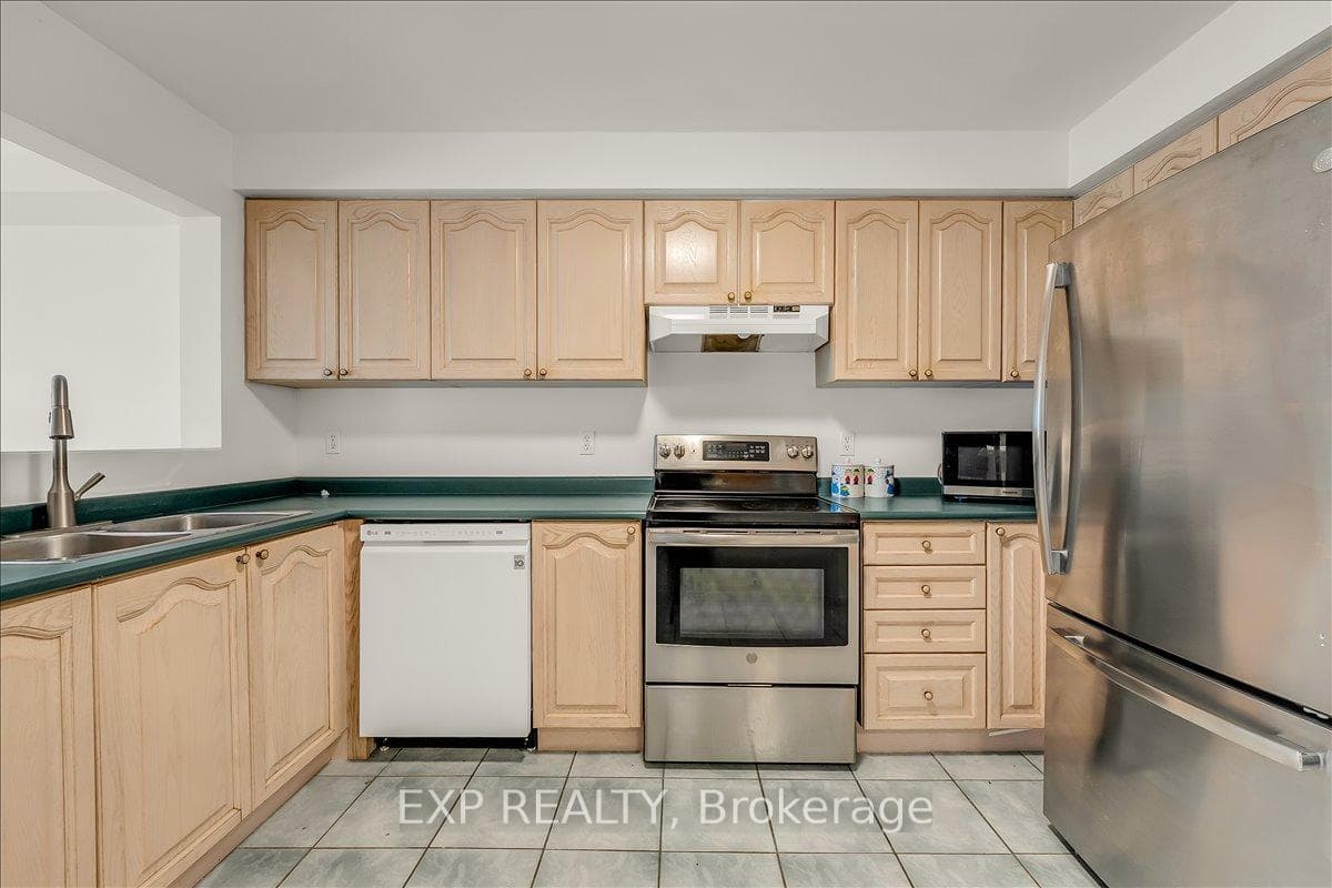 2260 Arbourview Drive photo 8