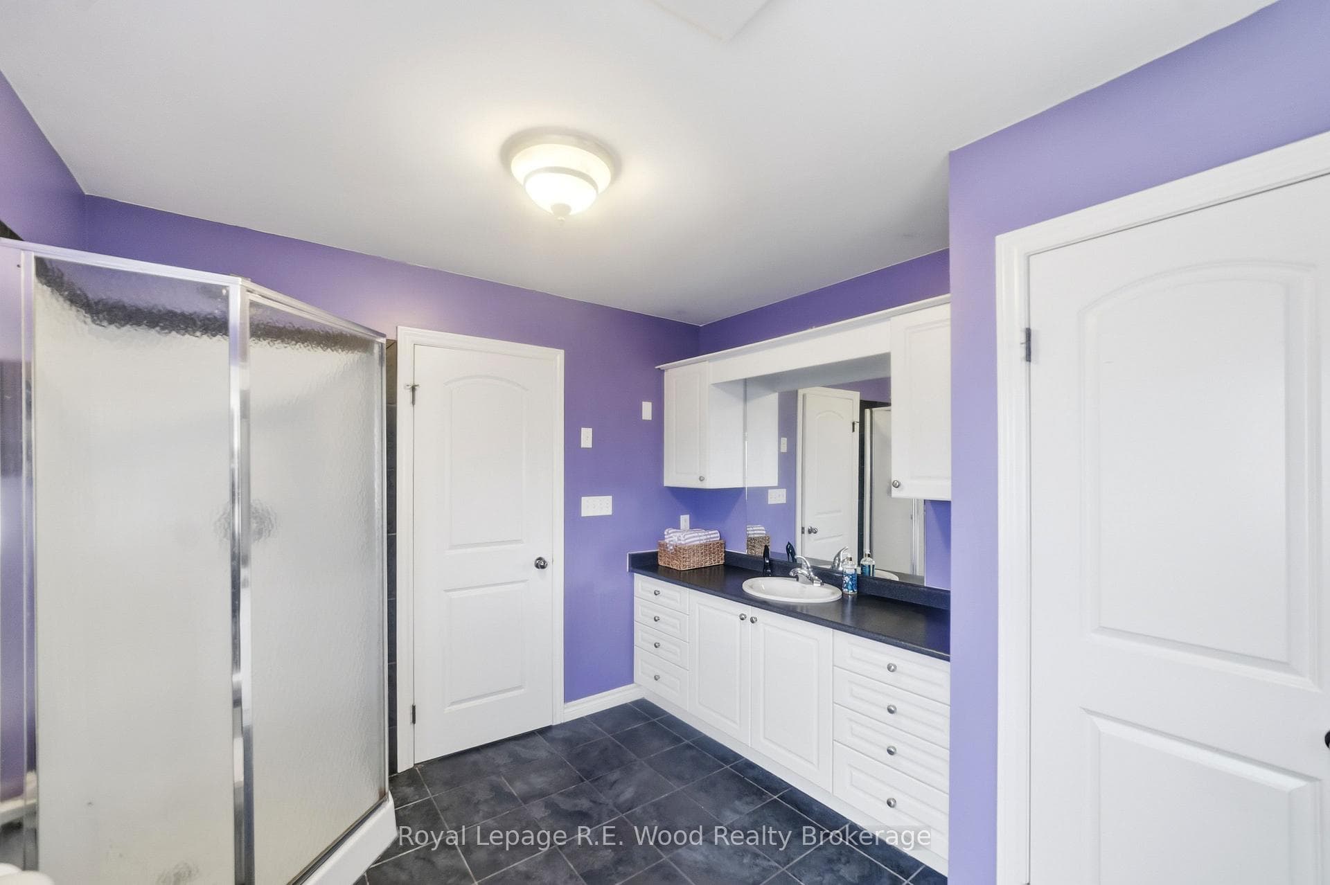 38 Langrell Avenue photo 27