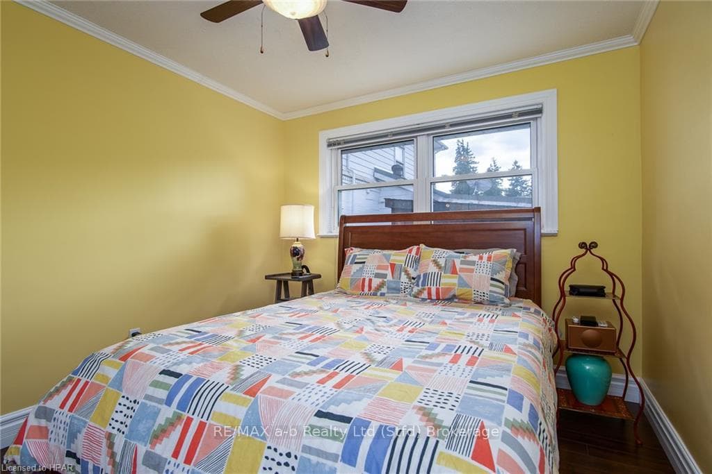 68 EARL Street photo 21