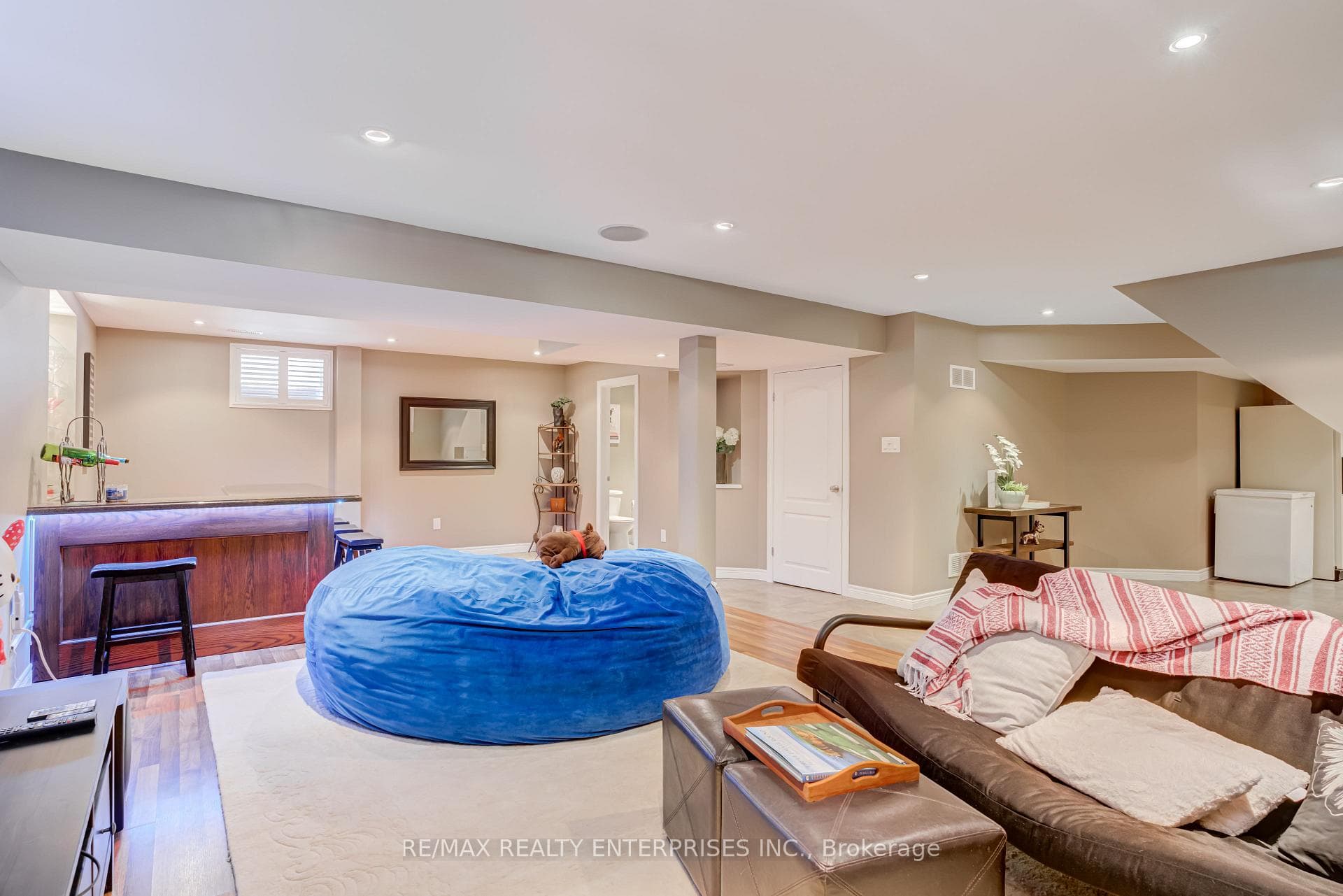 444 Dicenzo Drive photo 39