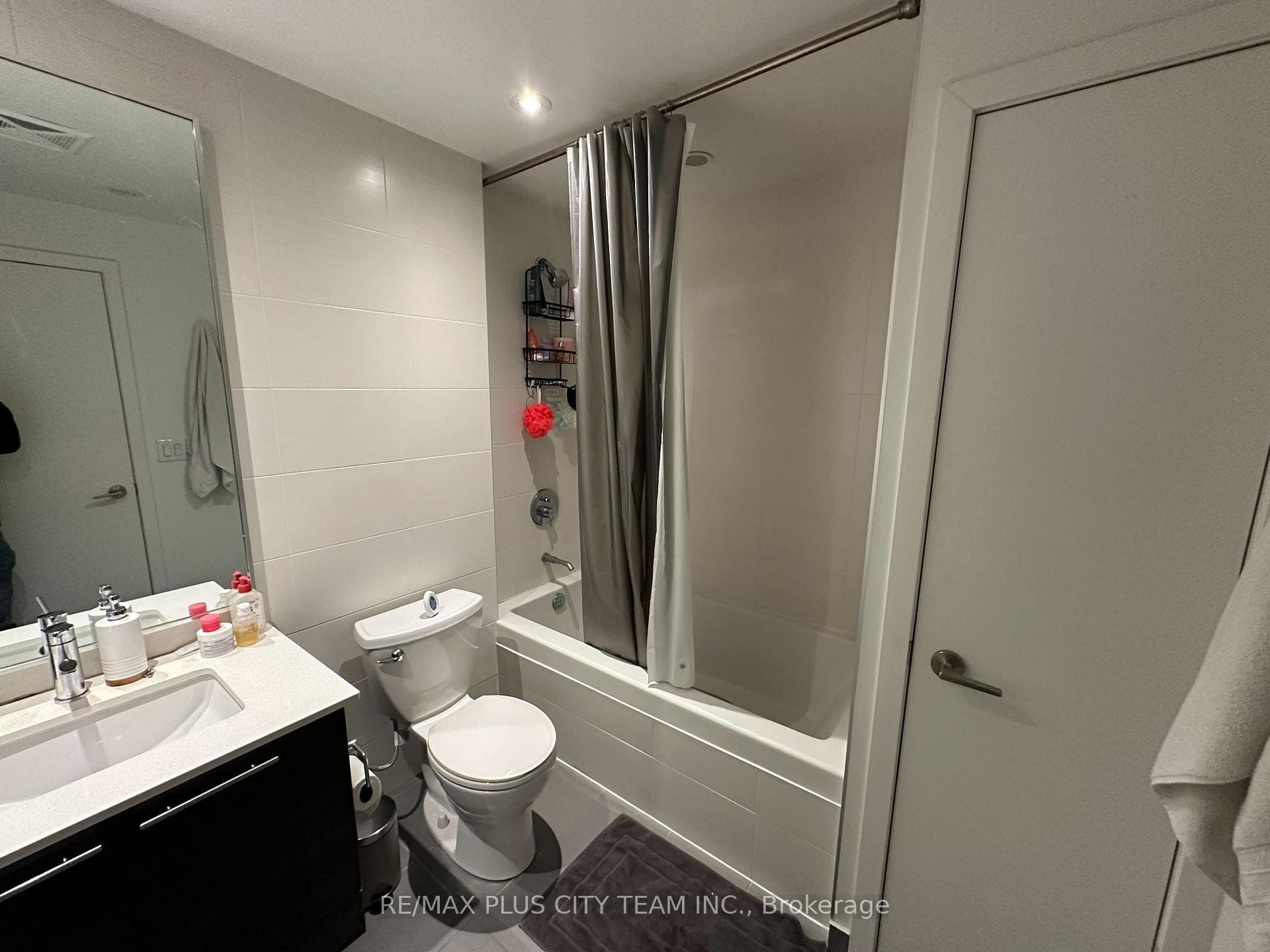 1 Market Street Unit 709 photo 13