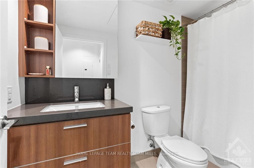 340 MCLEOD Street Unit 739 photo 20