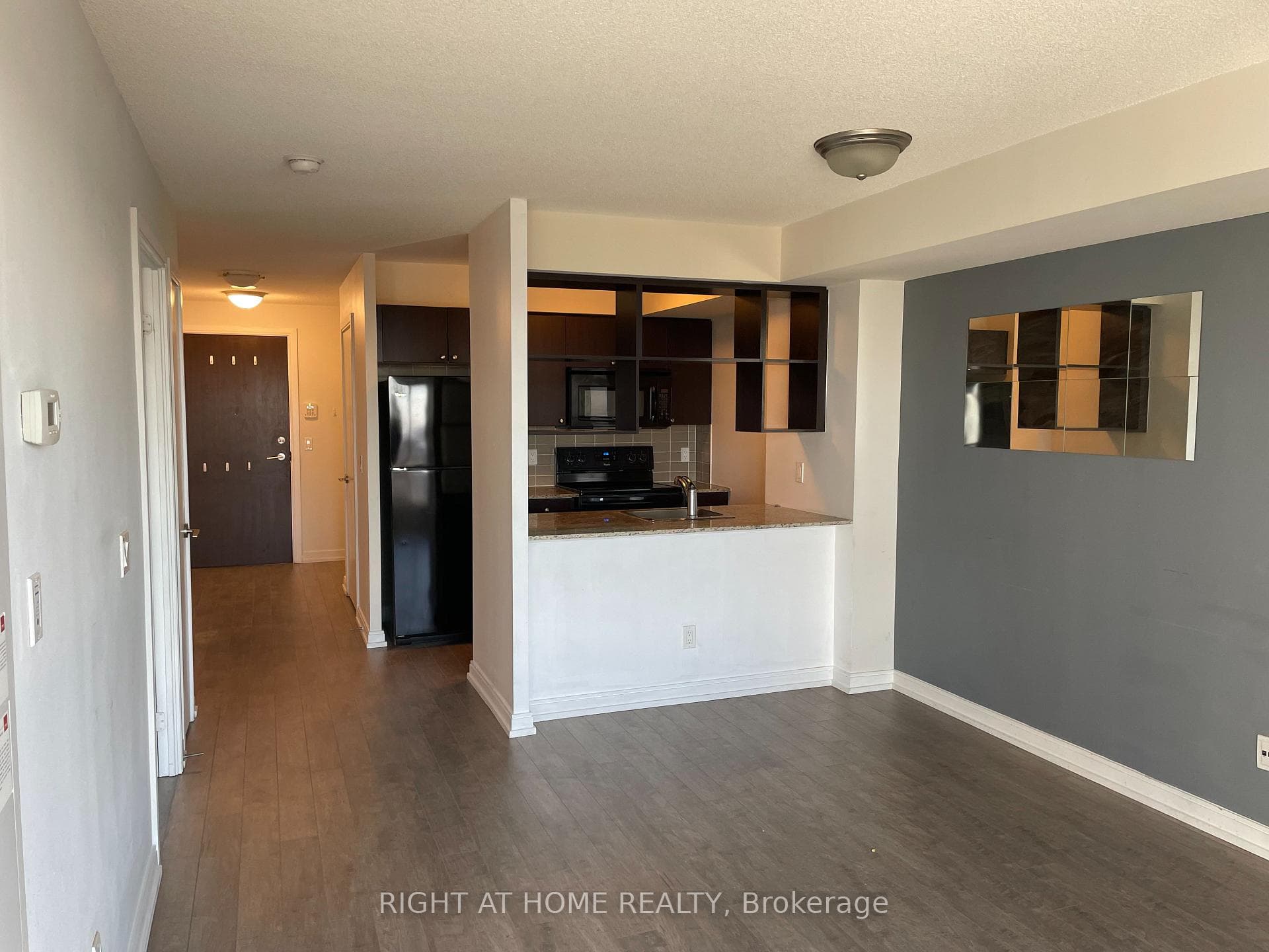 181 Village Green Square Unit 2617 photo 14