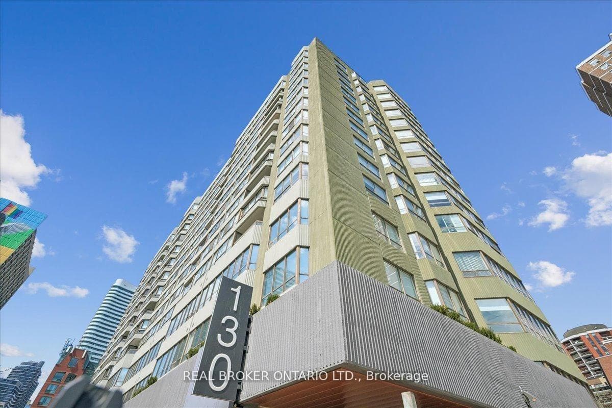 130 Carlton Street Unit 602 photo 46
