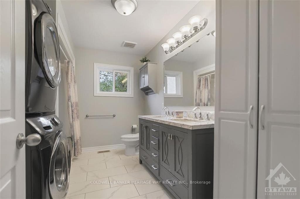 2086 NINTH LINE Road photo 24