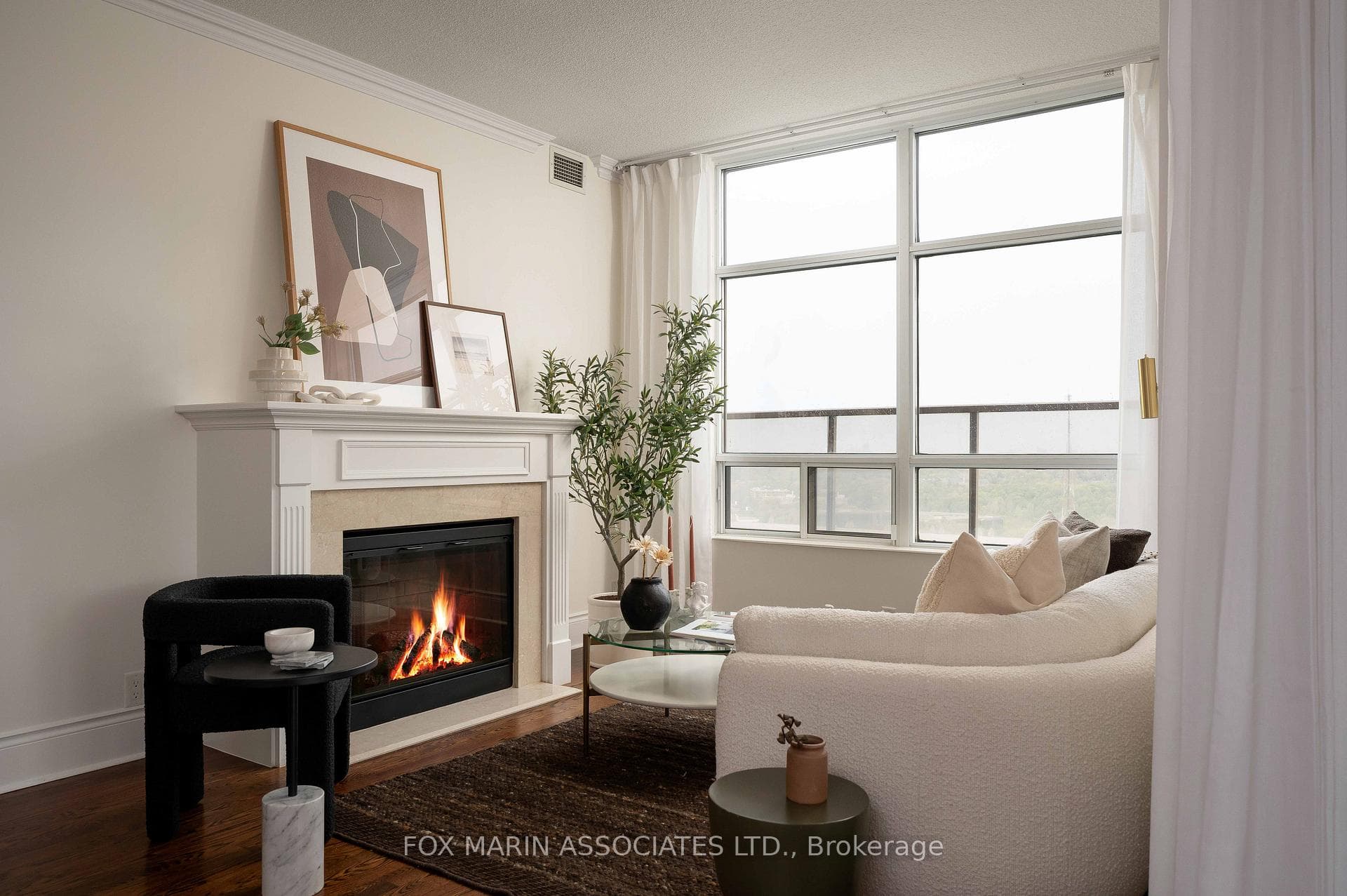 78 Harrison Garden Boulevard Unit 2206 photo 16