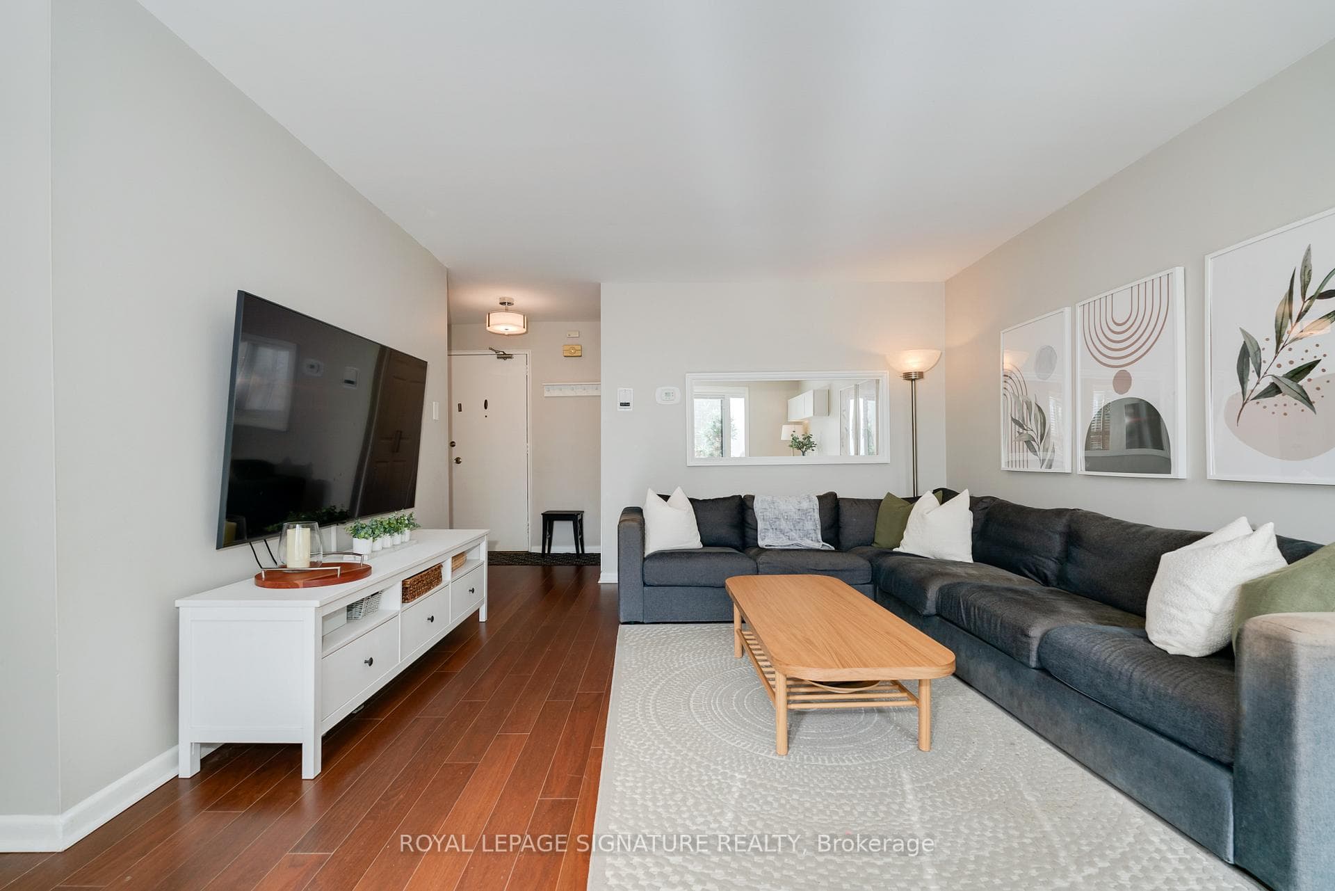 48 Three Valleys Drive Unit 2 photo 2