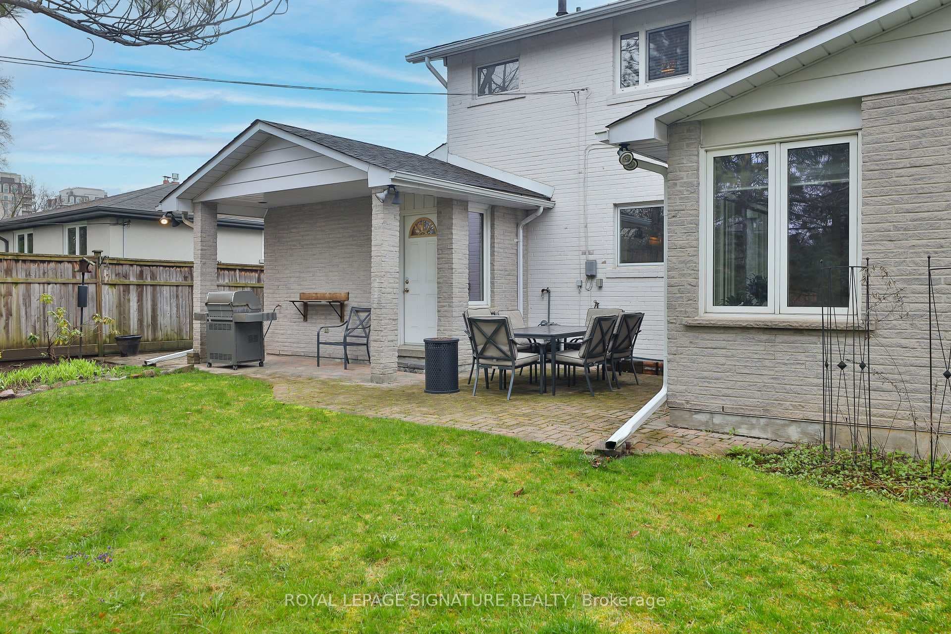 58 Clareville Crescent photo 40