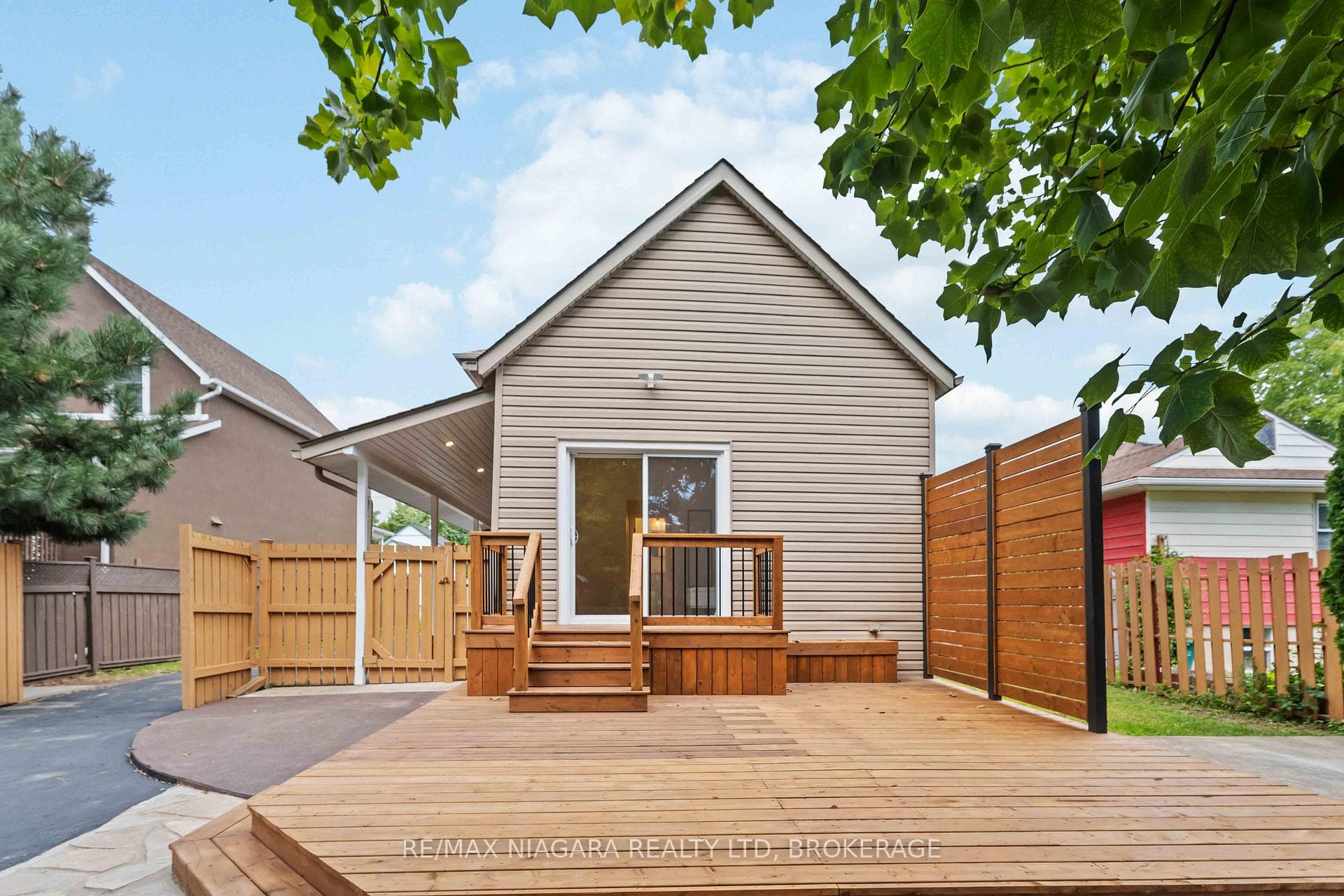 4367 Ontario Street photo 29
