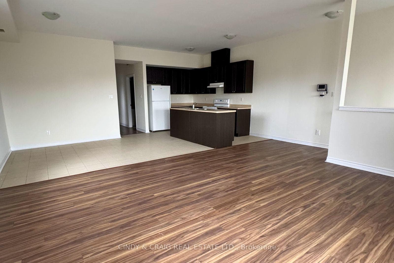 15 Rosswell Drive Unit 9 photo 5