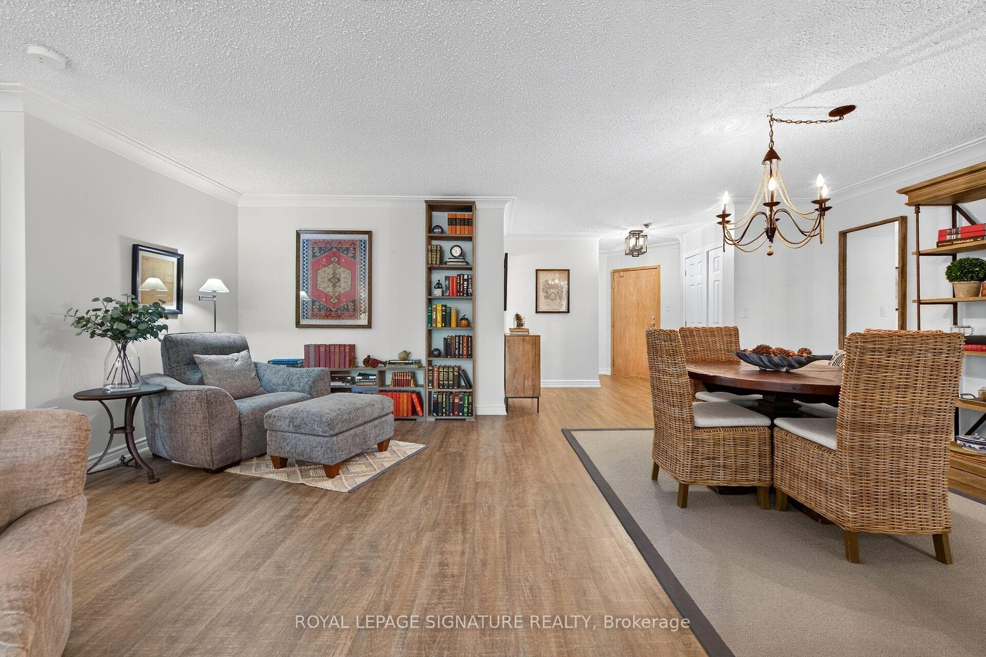 1237 North Shore Boulevard Unit 405 photo 13
