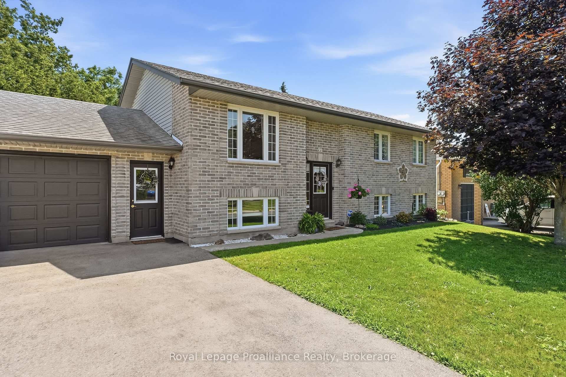 51 Richardson Street photo 2