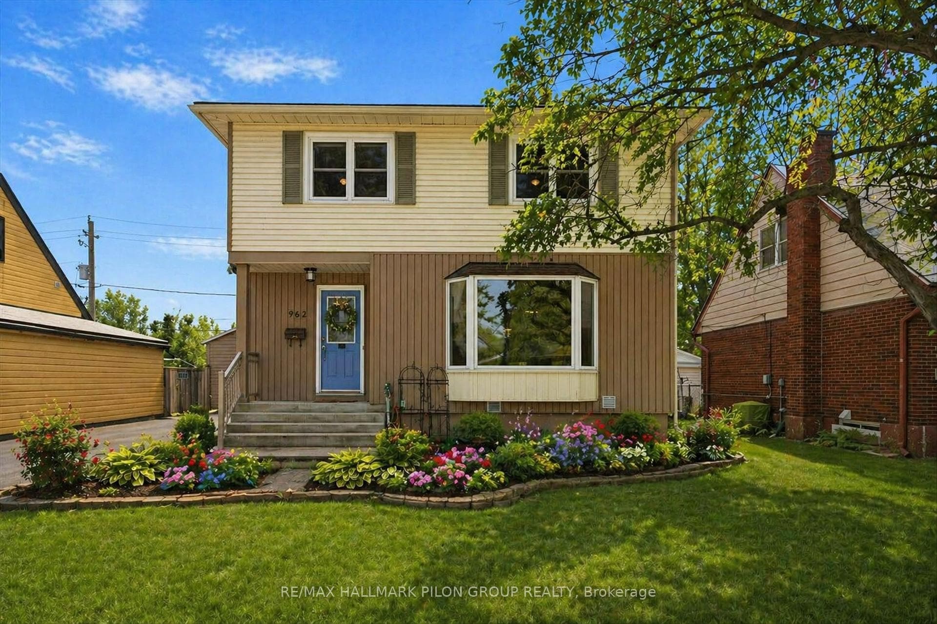 962 Weston Drive photo 1
