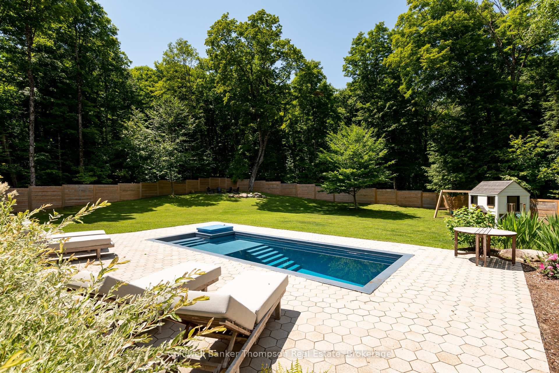 350 Skyhills Road photo 43