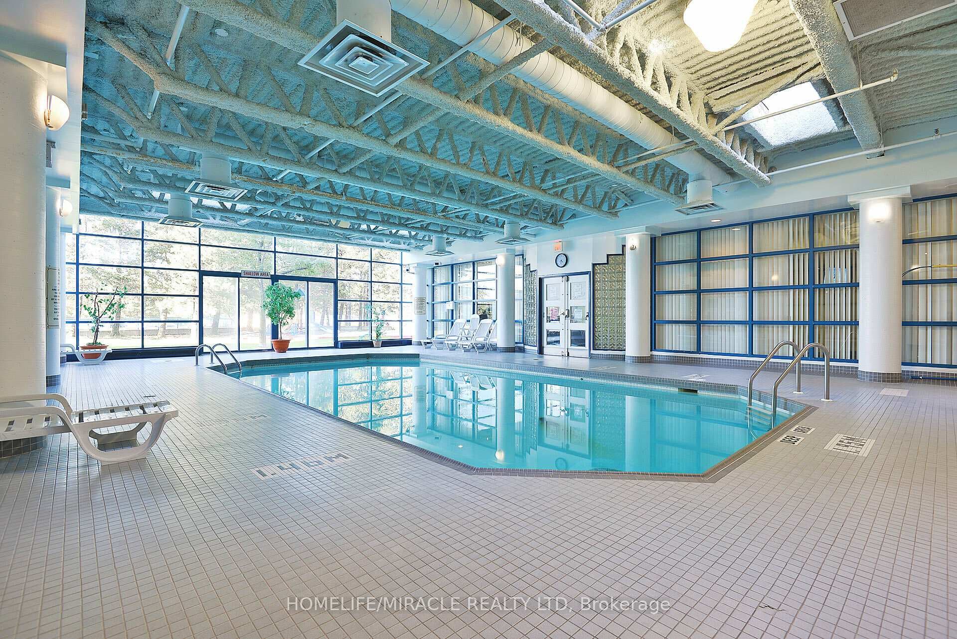 25 Trailwood Drive Unit 1506 photo 37