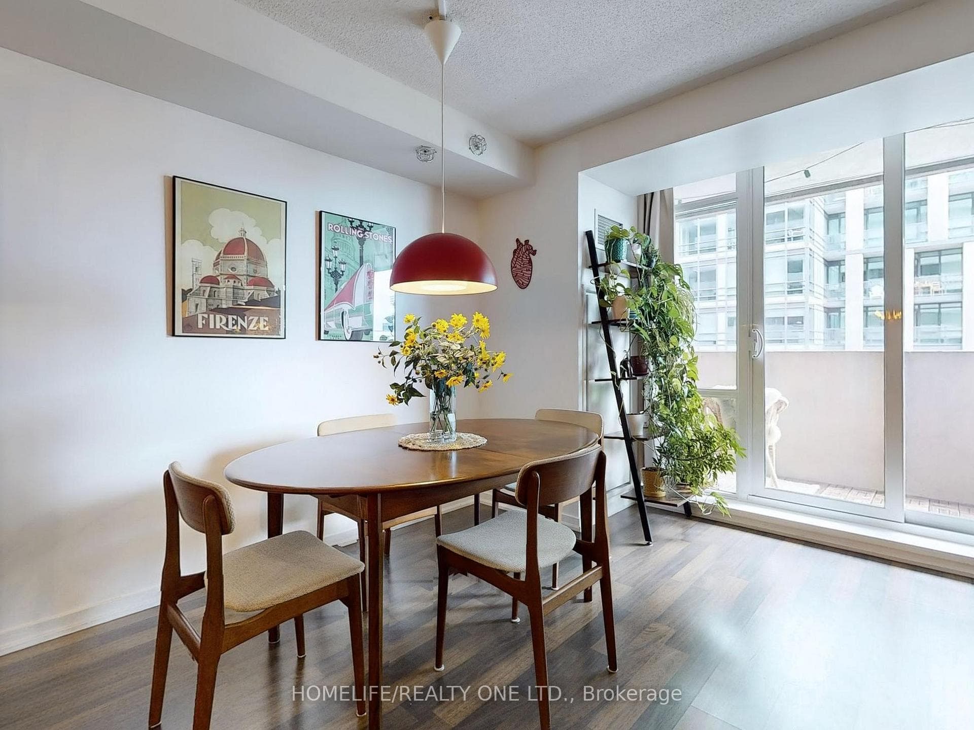 20 Joe Shuster Way Unit 510 photo 10