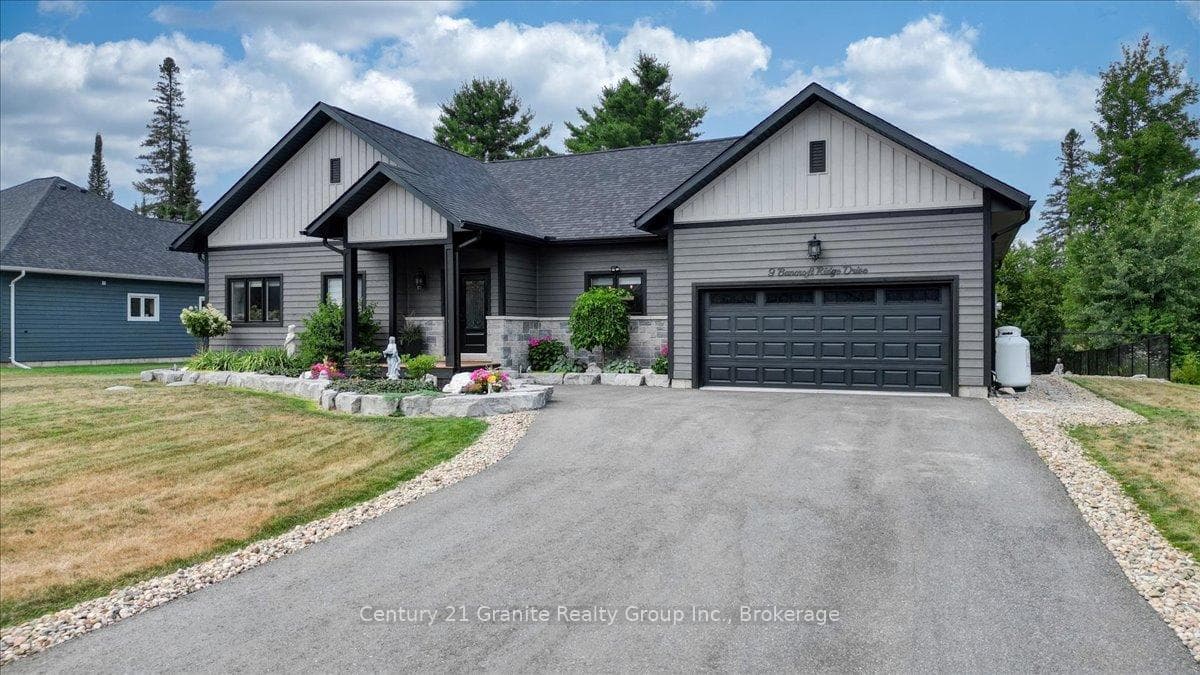 9 Bancroft Ridge Drive photo 28