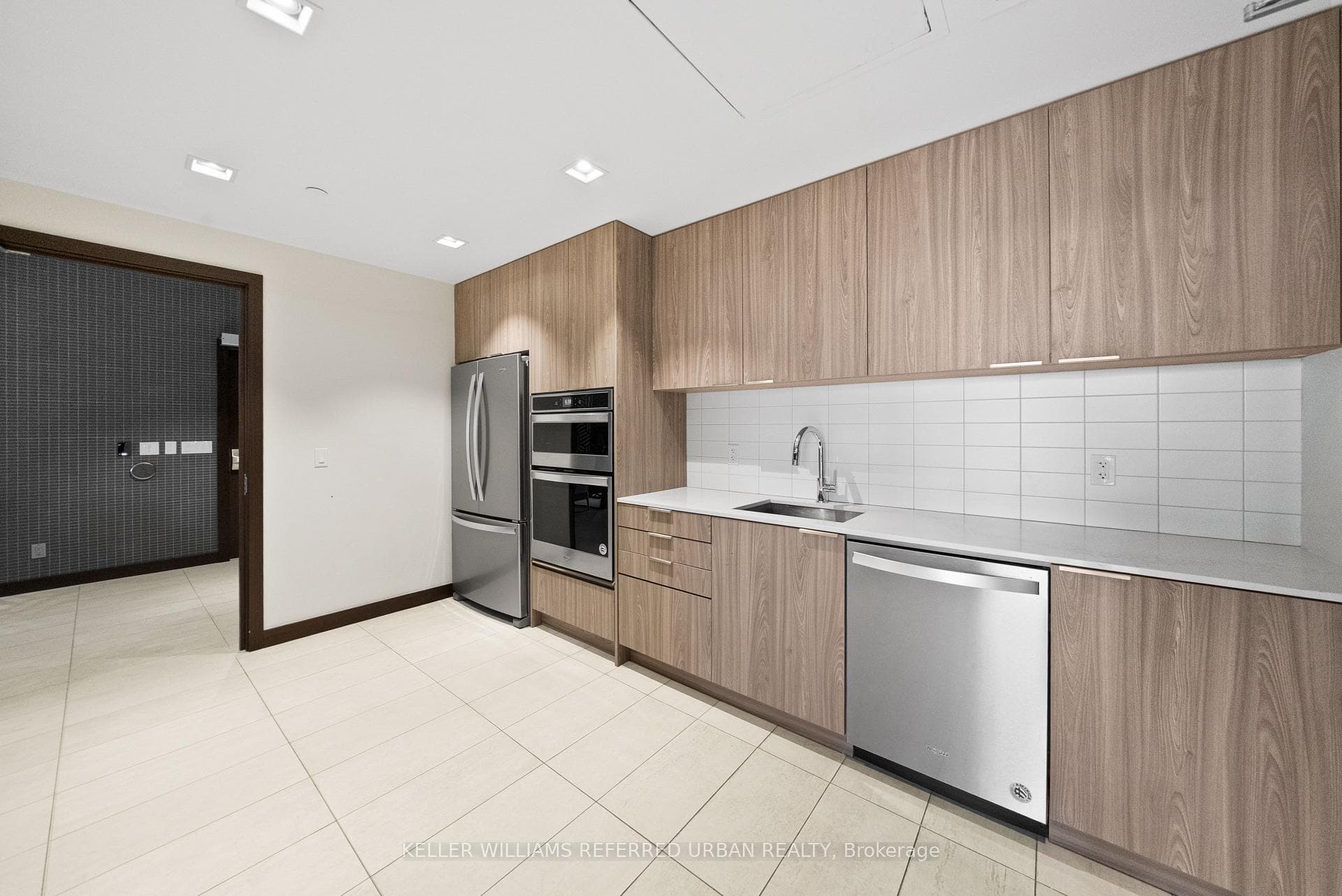 6 Sonic Way Unit 208 photo 24