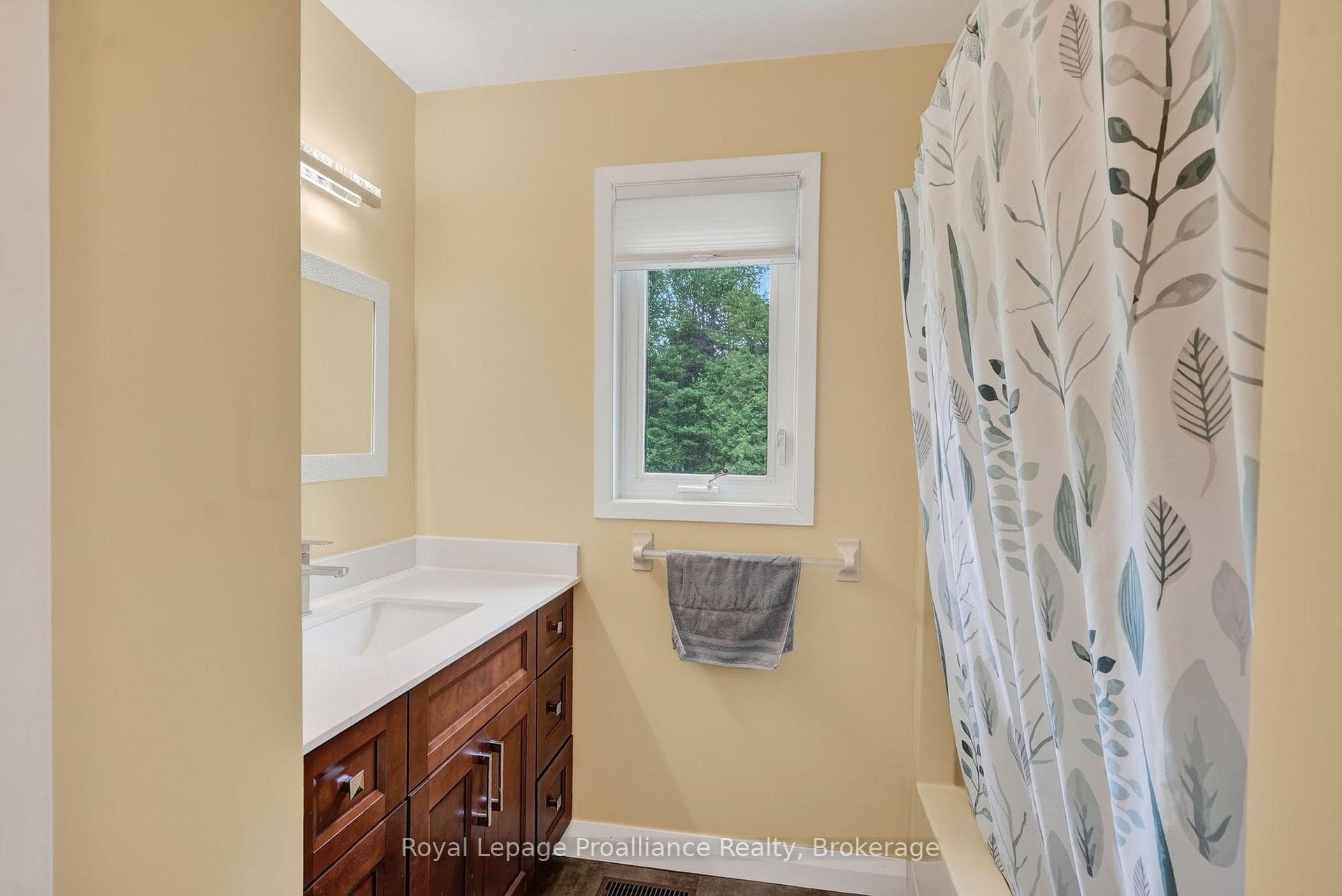 150 Woodland Road photo 24