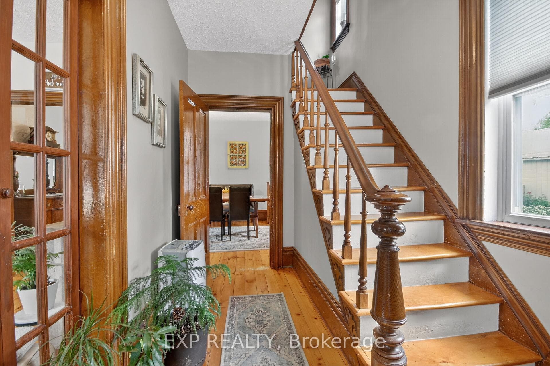 82 Munro Street photo 19