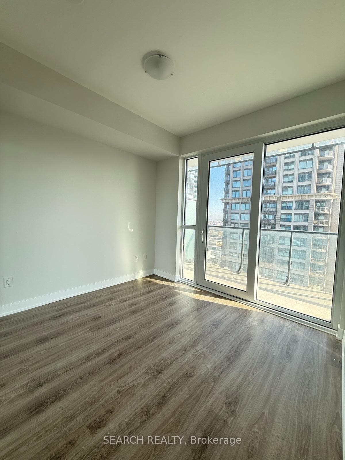 430 Square One Drive Unit 2902 photo 9