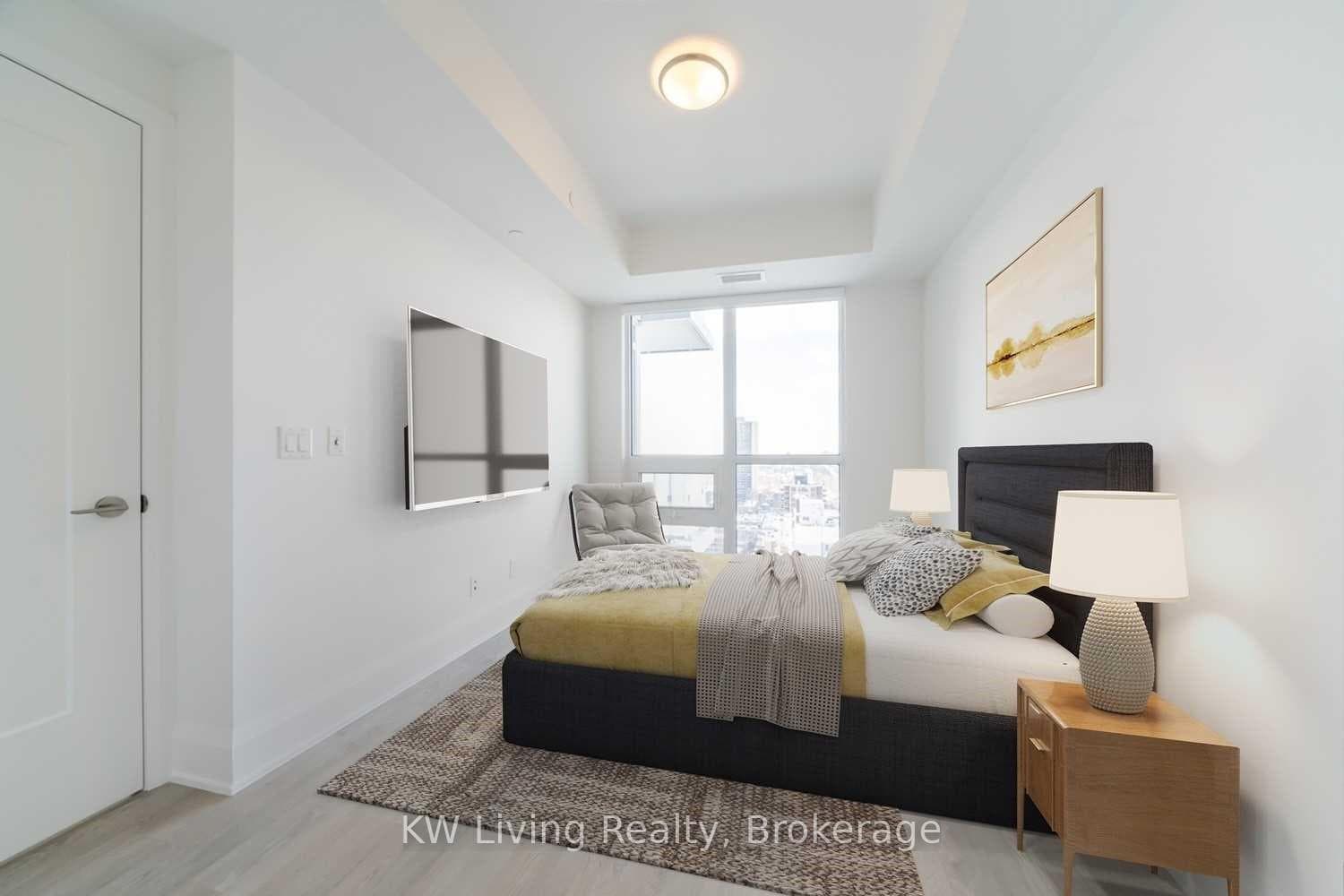 101 Erskine Avenue Unit 2114 photo 3